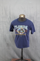 Vintage Graphic T-shirt - Florida Adventure Scuba Graphic - Men&#39;s Medim - £27.46 GBP