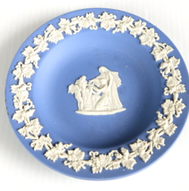 Vintage Wedgwood Jasperware Blue Plate 4 1/2in made in England - $12.99