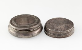 Silver Antique Miniature Compact and Tray - £78.75 GBP