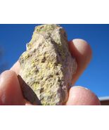 CARNOTITE URANIUM ROCK: JURASSIC CANYON 0.8 OZ., 42,500 CPM   $24.00  +$... - $24.00