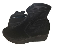 Cafenoir Italy Platform BOOTS SUEDE SZ 41 NEW - £163.42 GBP