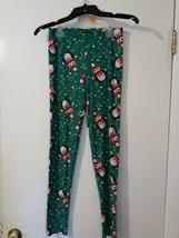 Derek Heart Juniors Green Color Penguin/Snowflakes/Candy cane leggings M  169 - $8.50