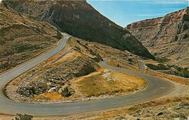 Vintage Chrome Postcard WY AH C338 Switchbacks in Shell Canyon Big Horn Mountain - £4.59 GBP