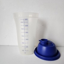 Vintage Tupperware Classic Sheer Quick Shake Mixer 844-4 Lid 16 oz Blue READ - £6.63 GBP