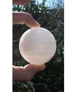 Pink mangano calcite sphere / 63mm - €90,68 EUR