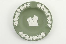 Vintage English China WEDGWOOD Ashtray Green Jasperware Grapevine Border - $10.95