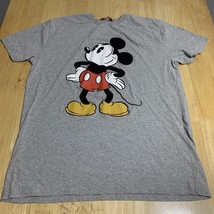 Disney T Shirt Mens Size XL Gray Mickey Mouse Suede Graphic Tee - $260.80 MXN