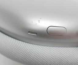 Apple AirPods Max A2096 Wireless Over-Ear Headset - Silver (MGYJ3AM/A) image 8