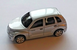 Chrysler PT Cruiser Maisto Silver Die Cast Retro Car Loose Never Played With Con - £5.16 GBP