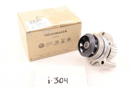 New OEM Genuine VW Audi A4 TT Beetle Jetta Passat 1.8 2.0T Water Pump 06A121031C - £97.78 GBP