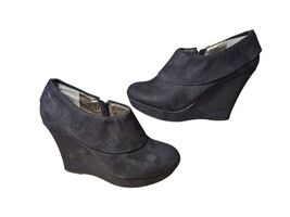 Mossimo Wedge Bootie Black Suede Women Size 8.5M - $14.70