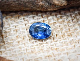 0.73ct Natural Blue Sapphire Loose Gemstone Oval 7x5mm (video available in the d - £224.89 GBP