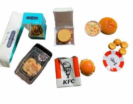 Zuru Mini Brands Foodie Series Cinnabon Lot KFC Jack N Box Pf Chiangs 7 Items - £23.36 GBP