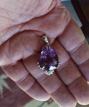 37.9 cwt Amethyst in Pendant . Appraised at 790 US. Earth Mined, No Treatments. - £294.96 GBP