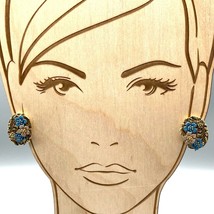 Vintage 1928 Dimensional Blue Flowers Earrings on Gold Tone Clip On - £22.42 GBP