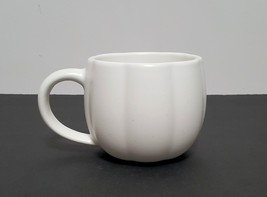 NEW Kirklands Matte White Ceramic Pumpkin Mug 16 OZ Stoneware - £24.04 GBP