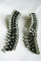 VTG  Silver Tone Black Glass Clear Crysta Rhinestone Dangling Evening Earrings - £22.15 GBP