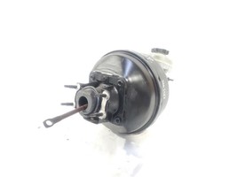 Power Brake Booster With Master RWD 5.7 OEM 1993 2002 Pontiac Firebird  - $1,412.85 MXN