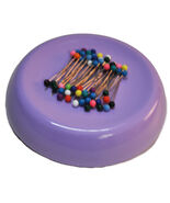 Grabbit Magnetic Pincushion Lavender - $32.36 CAD