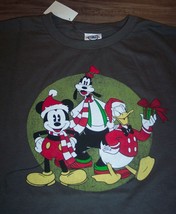 Vintage Style Disney Mickey Mouse Donald Duck Goofy Christmas T-Shirt Small New - £15.82 GBP