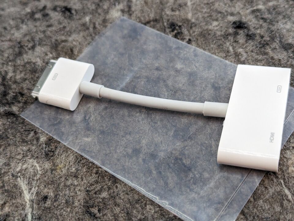 Original Apple Digital AV Adapter MC953ZM/A HDMA - iPad, iPhone, iPod to... - $5.99