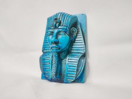 Wall painting of King Tutankhamun&#39;s mask. The face of King Tutankhamun to your a - $89.00