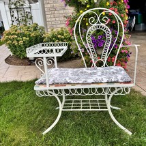 Vintage White Iron Garden Gossip Bench Ornate Scrollwork w/ Black Toile ... - $4,347.99 MXN