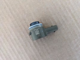 Color Guard NH Ford Explorer Lincoln Navigator Rear Parking Sensor JU5T1... - $28.70