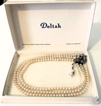 Vintage Deltah Simulated Pearl Necklace Three Strand in Original Box - £13.95 GBP