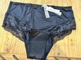 Victoria’s Secret Body Maternity / Postpartum Lace Shortie Panty Black 2XL - $551.86 MXN