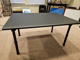 Black Table Riser, 32&#39;&#39; x 23&#39;&#39;, 11&#39;&#39; Lift, 4 Legs - $105.24 CAD