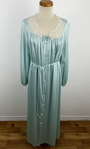 Vintage JC Penney Women&#39;s M Peignoir Set Nightgown &amp; Robe Set Nylon Lace USA - £50.20 GBP
