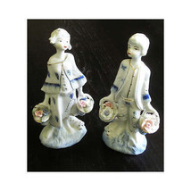 Lot of 2 Vintage Blue &amp; White Handpainted Porcelain Boy &amp; Girl Figurines - £10.69 GBP