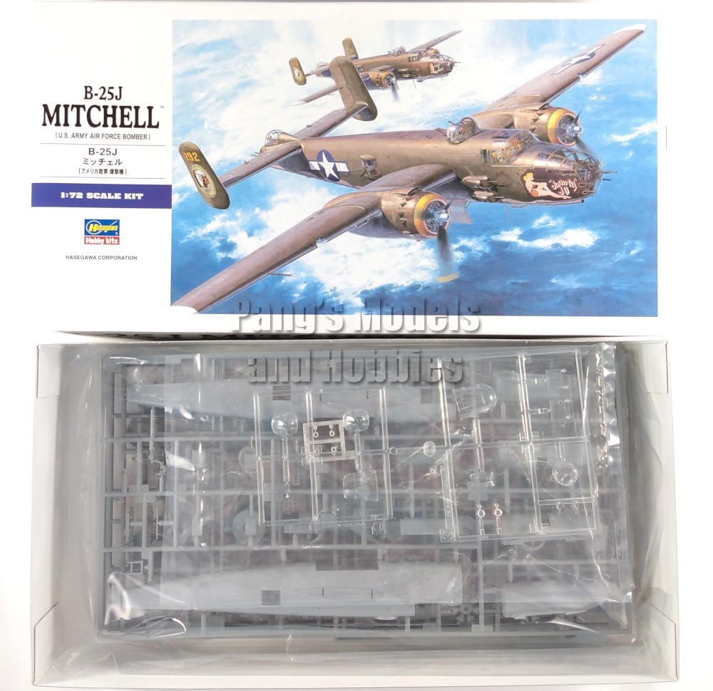 B-25 B-25J Mitchell USAAF 1/72 Scale Plastic Model Kit - Hasegawa - $54.44
