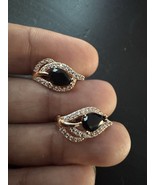585 14K RG Stamped Black Crystal Gemstone Stud Earrings - $745.50 MXN