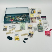 HO Scale 20 Plus Train Accessories W/Metal Case Rix Products  &amp; More - $34.19