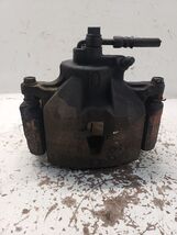 Driver Left Caliper Front Fits 04-10 SIENNA 1445560 - $864.75 MXN