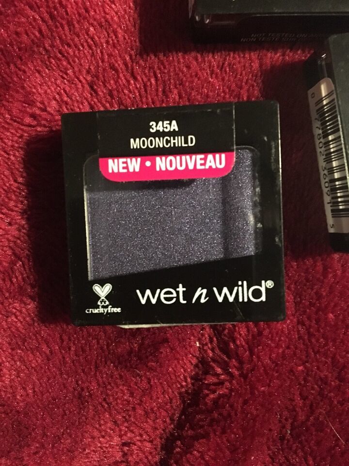 Wet n Wild Color Icon Eyeshadow Single, 345A Moonchild . 0.06 oz. NEW - $7.80