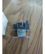 GE 7819 R4222D 1013 120V 50/60 HZ - $226.52 CAD