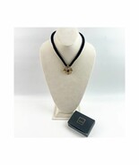 NEW Vintage 1994 Avon Romantic Velvet Choker Victorian Pendant Black Gol... - $19.99
