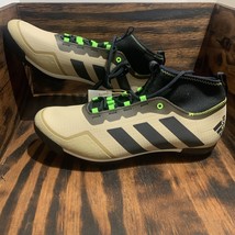 Adidas The Gravel Shoes Hiking Men’s Size 9 Beige &amp; Black Sneakers GX166... - $878.23 MXN