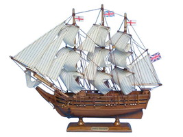 Wooden Charles Darwin&#39;s HMS Beagle Model Ship 14&quot;&quot; - £75.19 GBP
