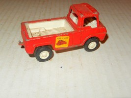 VINTAGE DIECAST - TOOTSIETOY-- RED FIRE CHIEF FLATBED TRUCK - FAIR - J81 - $3.62