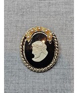 Victorian Costume Jewelry Oval Pin/Brooch, Gold Tone 1.25&#39;&#39; Diameter Vin... - $14.00 CAD