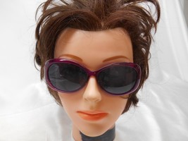 Old Vtg Womens Sunglasses Fushia Purple Rim SFP-15 Eyewear Glasses Stylish Fash - £15.81 GBP