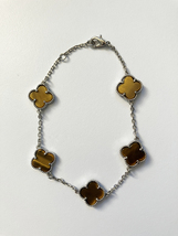 Adjustable 7.5&quot; Tiger Eye Quatrefoil Bracelet - £59.81 GBP