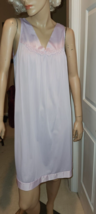 Lavender Vanity Fair Sz S Nylon Free Bust Knee Length Babydoll Nightgown - £10.26 GBP