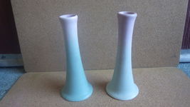  Antique 1920&#39;S Pair Of Weller Art Pottery Lavonia Matt Turquoise Pink Bud Vases - £98.32 GBP