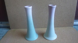  ANTIQUE 1920&#39;S PAIR OF WELLER ART POTTERY LAVONIA MATT TURQUOISE PINK B... - €109,37 EUR