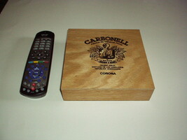 Vintage CARBONELL Wooden Oak CORONA Cigar Hinged Box Case Dominican Repu... - $497.08 MXN
